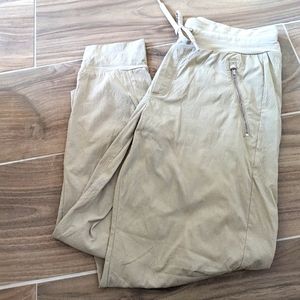 Athleta Trekkie North Jogger